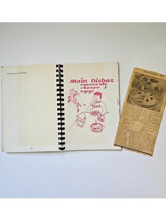 Favorite recipes vintage 1980s cookbook ABWA cottagecore grannycore spiralbound - Picture 12 of 16
